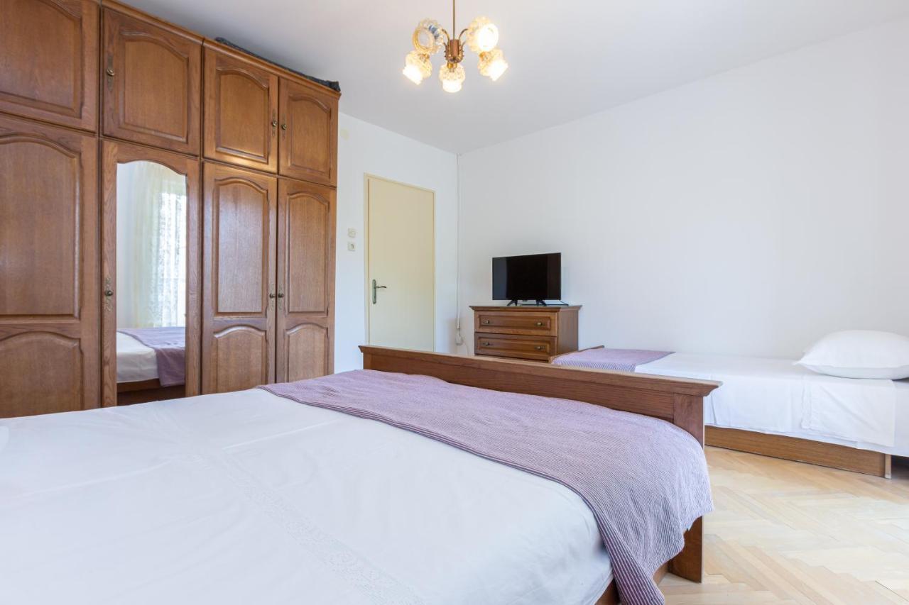 Apartment Beti With Balcony Baska  Ngoại thất bức ảnh