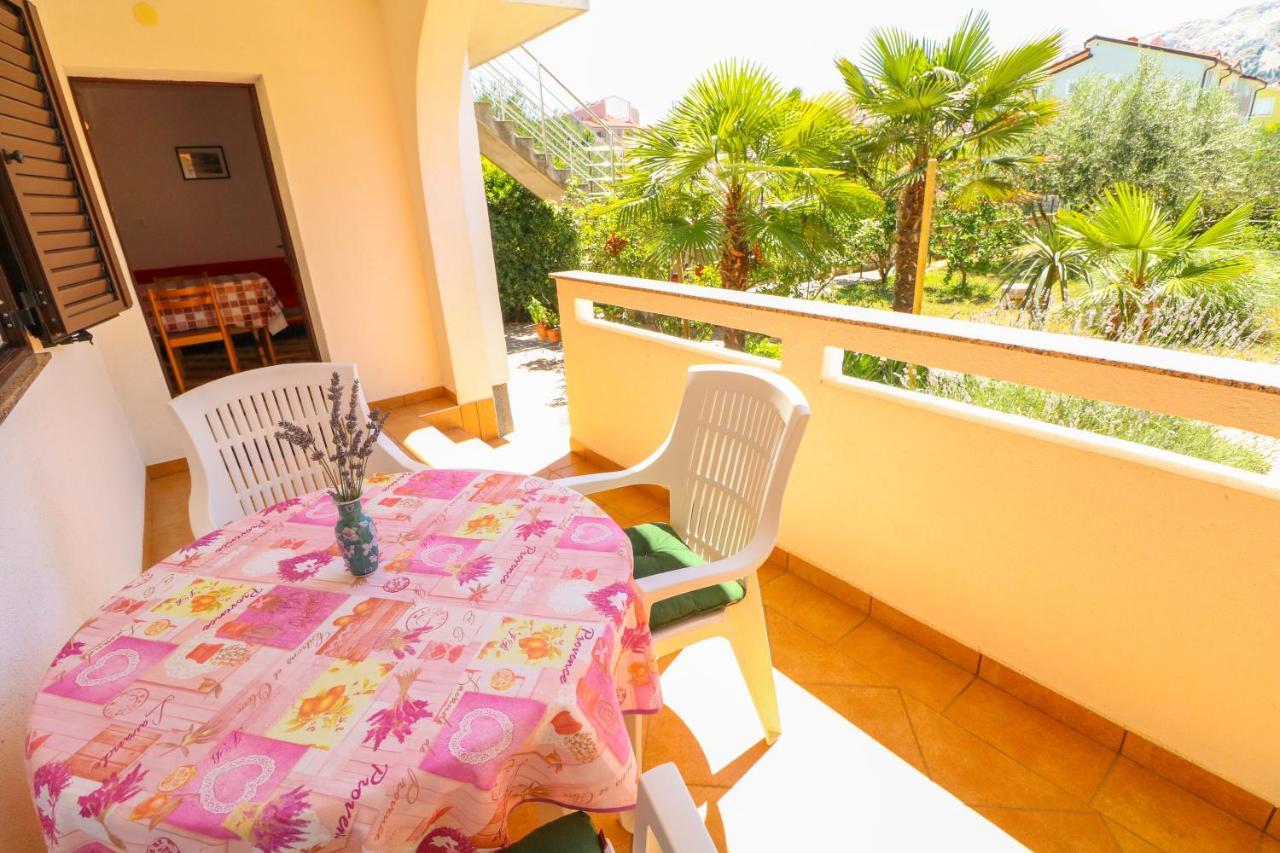 Apartment Beti With Balcony Baska  Ngoại thất bức ảnh